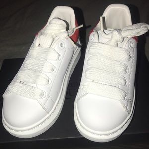 10c Kids Alexander McQueens